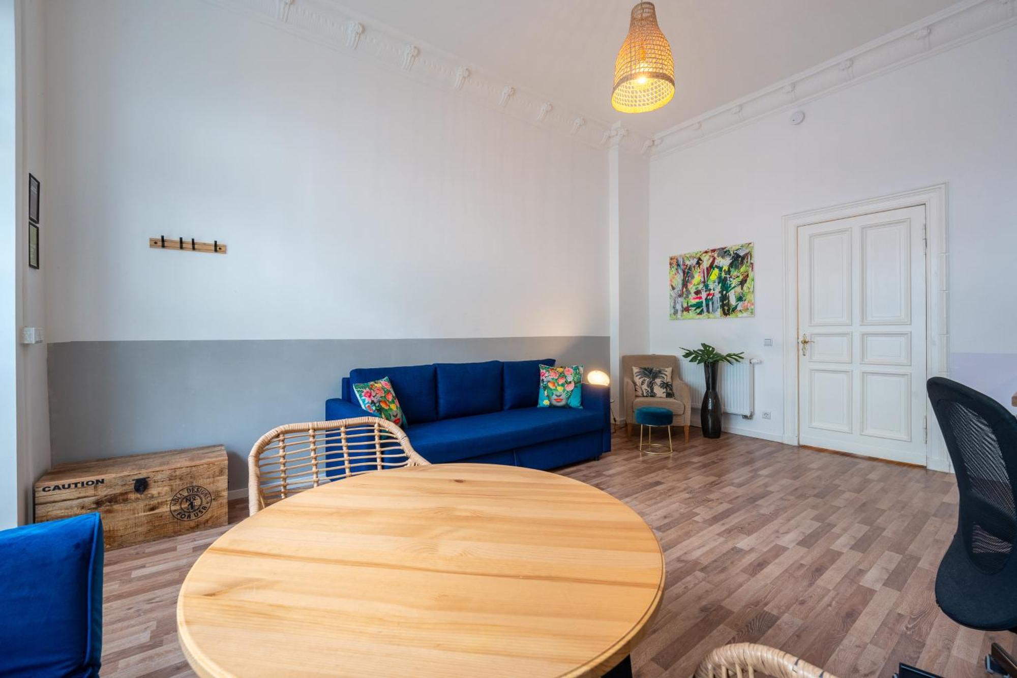 Modern, Central Flat With Workspace Berlin Exterior foto